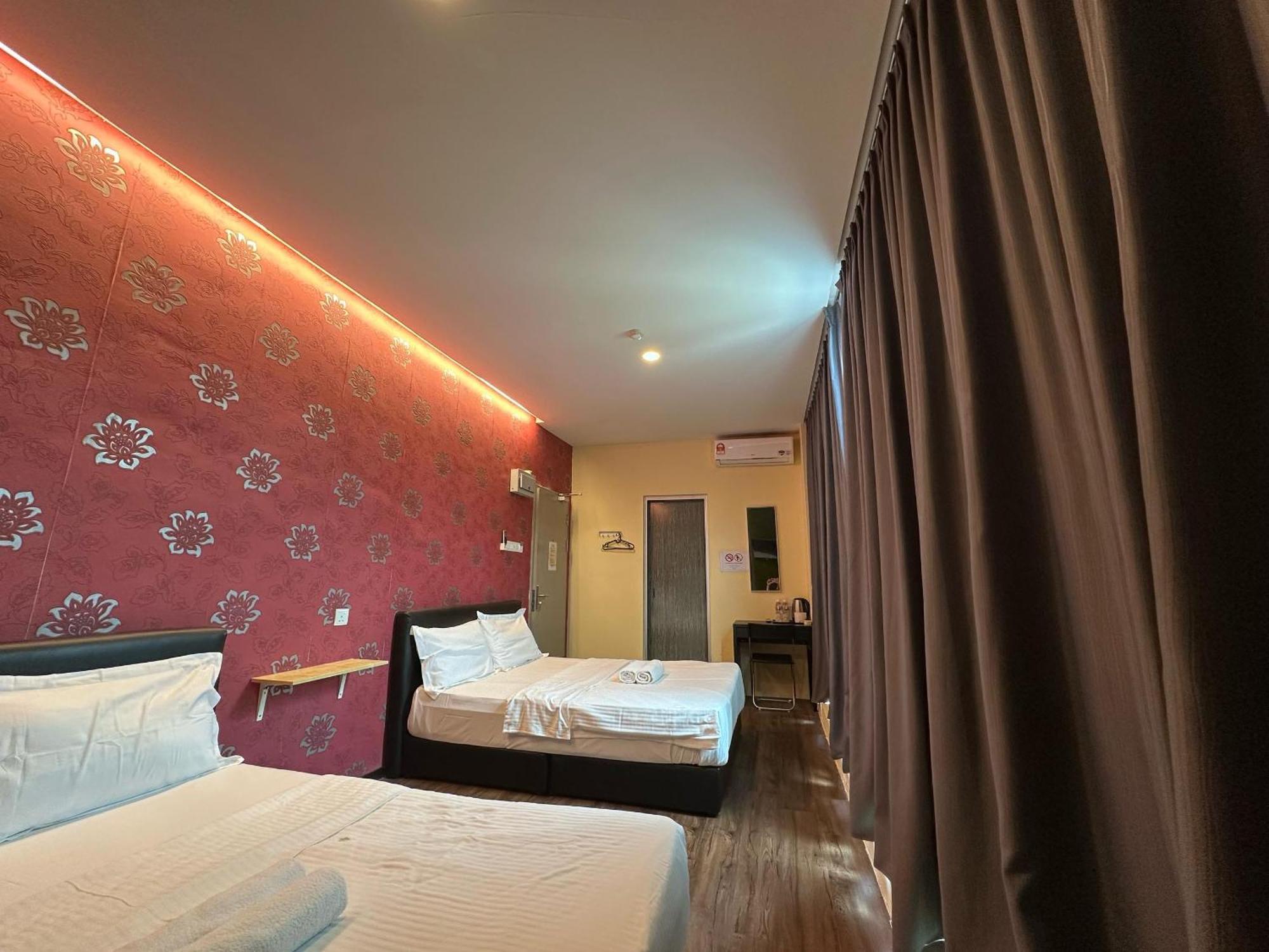 Serian Transit Inn Bagian luar foto